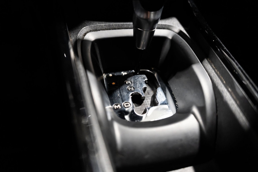 Peugeot 2008 1.2 PureTech GT-Line LED NAVI AUTOMAAT