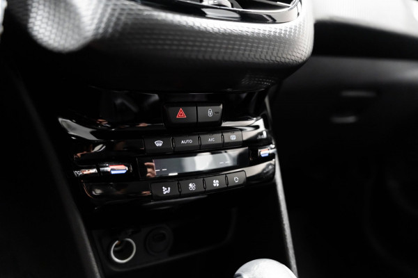 Peugeot 2008 1.2 PureTech GT-Line LED NAVI AUTOMAAT