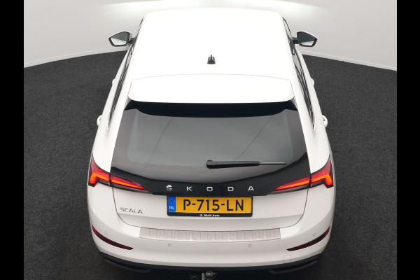 Škoda SCALA 1.5 TSI Sport Business Automaat 150pk | Trekhaak | Stoelverwarming | Cruise Control | Climate Control | Apple Carplay | Front Assist | LED Koplampen |