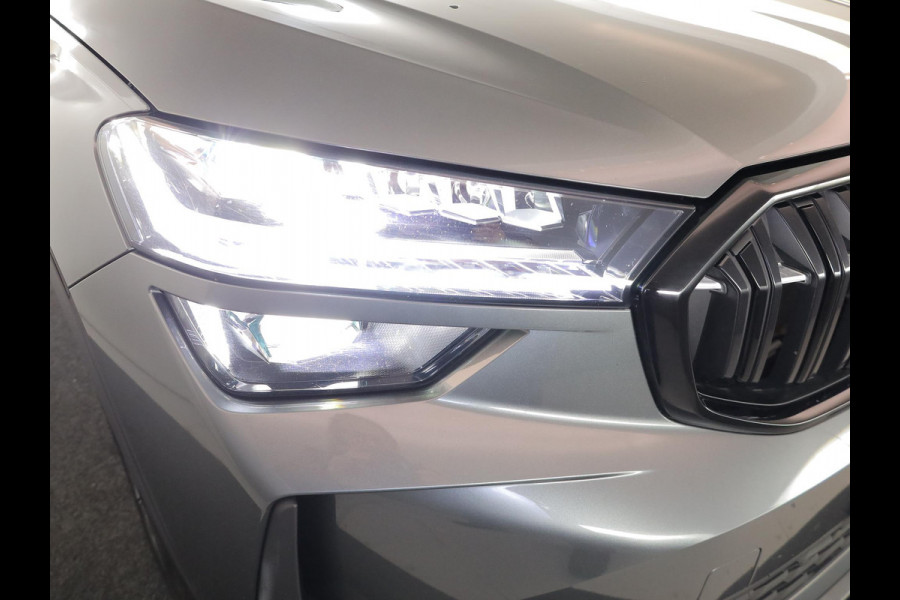 Škoda Kodiaq 1.5 TSI PHEV Sportline Business 204 pk Automaat (DSG) | Verlengde garantie | Navigatie | Panoramadak | Trekhaak (wegklapbaar) | Parkeersensoren | Achteruitrijcamera | Stoelverwarming v/a |