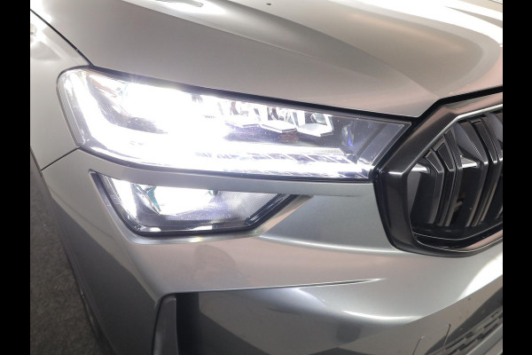 Škoda Kodiaq 1.5 TSI PHEV Sportline Business 204 pk Automaat (DSG) | Verlengde garantie | Navigatie | Panoramadak | Trekhaak (wegklapbaar) | Parkeersensoren | Achteruitrijcamera | Stoelverwarming v/a |