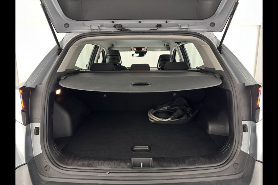 Kia Sportage 1.6 T-GDi Hybrid Dynamic-Line AWD (Plug-In) (INCL-BTW)  Aut. *FULL-LED | ADAPTIVE-CRUISE | WIDESCREEN-COCKPIT | NAVI-FULLMAP | DAB | COMFORTSEATS | ECC | SHIFTPADDLES | CAMERA | PDC | CARPLAY | 19''ALU*