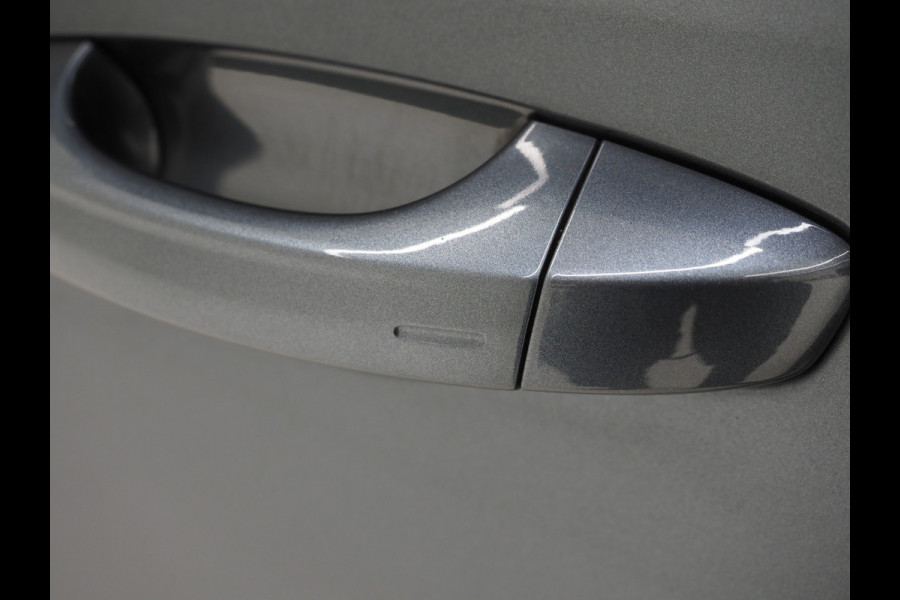 Škoda Superb Combi 1.4 TSI iV Laurin & Klement | Panoramadak | Massage | Canton | Leder | Trekhaak | Keyless | Adaptive | Carplay