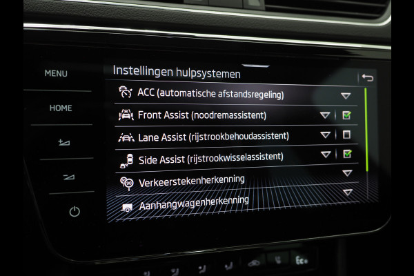 Škoda Superb Combi 1.4 TSI iV Laurin & Klement | Panoramadak | Massage | Canton | Leder | Trekhaak | Keyless | Adaptive | Carplay