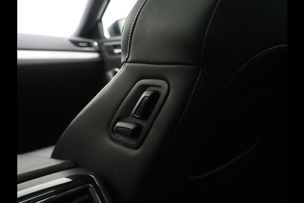 Škoda Superb Combi 1.4 TSI iV Laurin & Klement | Panoramadak | Massage | Canton | Leder | Trekhaak | Keyless | Adaptive | Carplay