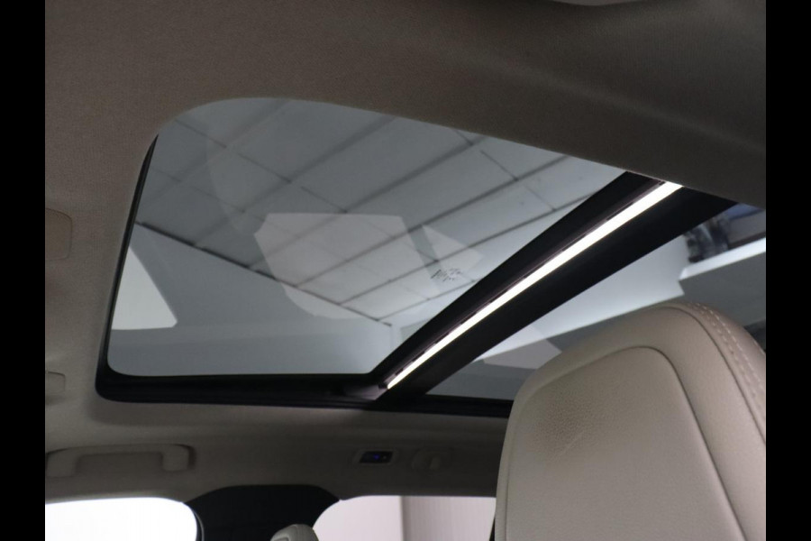 Volvo XC40 1.5 T5 Twin Engine Inscription | Panoramadak | Leder | Harman/Kardon | Stoelverwarming | Carplay | Camera | Navigatie | Adaptive cruise | PHEV | Plug In