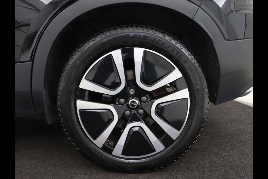 Volvo XC40 1.5 T5 Twin Engine Inscription | Panoramadak | Leder | Harman/Kardon | Stoelverwarming | Carplay | Camera | Navigatie | Adaptive cruise | PHEV | Plug In