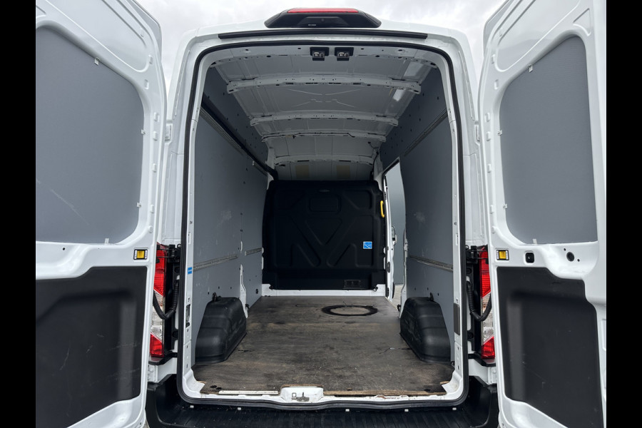 Ford Transit 350 2.0 TDCI 130 PK / L3H3 / 32.408 KM / 360 CAMERA / ADAPTIVE CRUISE / ECC / NAVI / BLIND SPOT