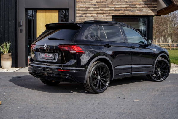 Volkswagen Tiguan 3X R-LINE 1.5 TSI DSG Black-Line/Pano/360/Memory/Trkhk/Virtual
