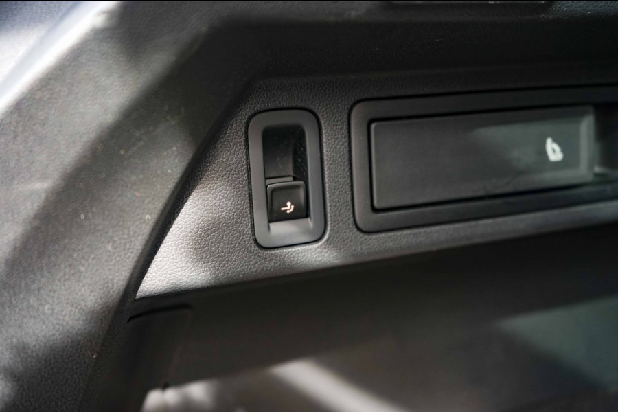 Volkswagen Tiguan 3X R-LINE 1.5 TSI DSG Black-Line/Pano/360/Memory/Trkhk/Virtual