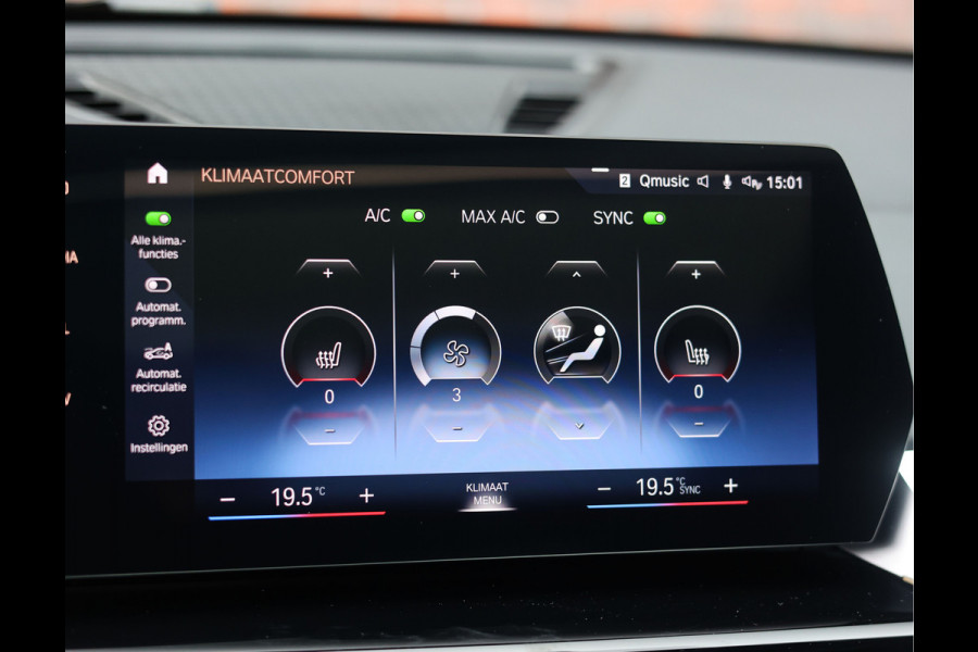 BMW X1 30e xDrive | Pano - Trekhaak - Camera