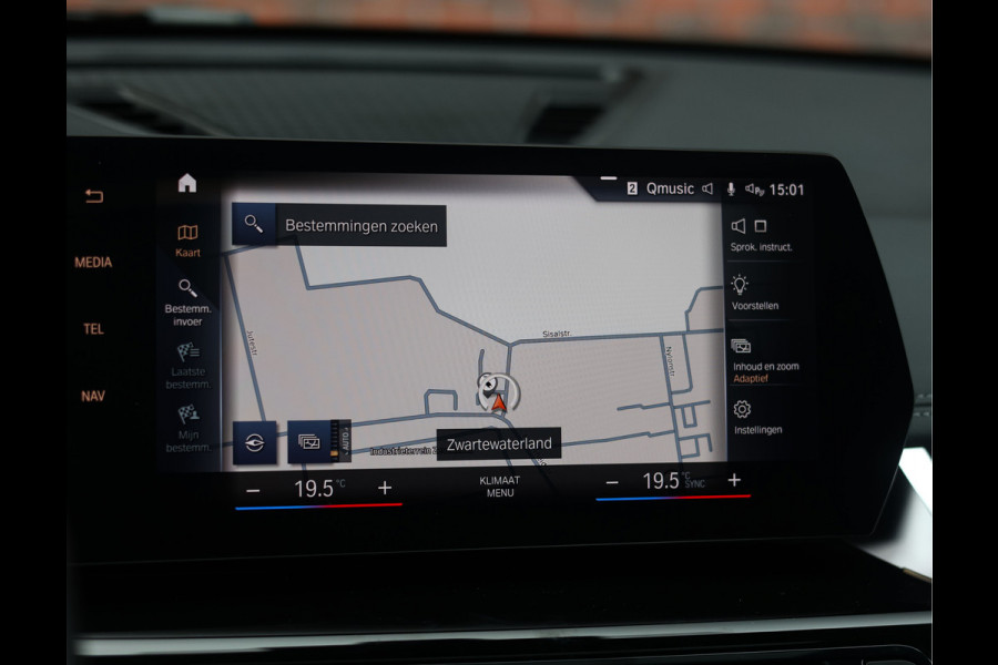 BMW X1 30e xDrive | Pano - Trekhaak - Camera