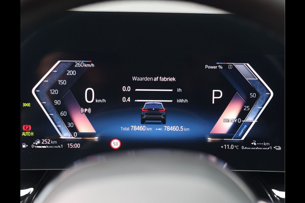 BMW X1 30e xDrive | Pano - Trekhaak - Camera