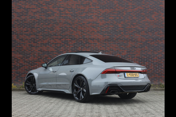 Audi RS7 4.0 TFSI Quattro | Dynamic Plus - Matrix - Rood Design pakket