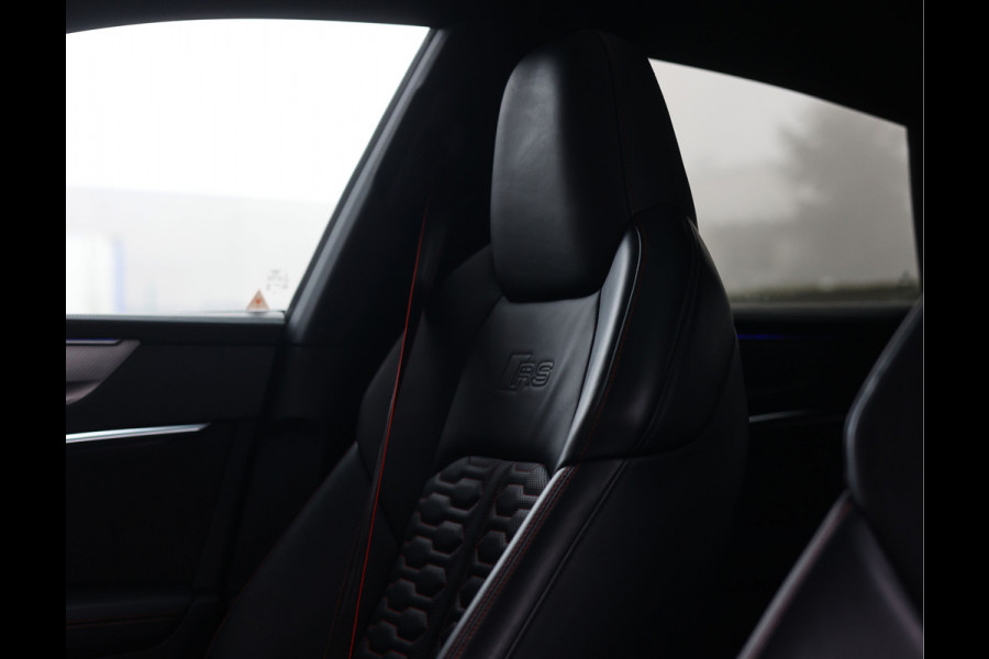 Audi RS7 4.0 TFSI Quattro | Dynamic Plus - Matrix - Rood Design pakket
