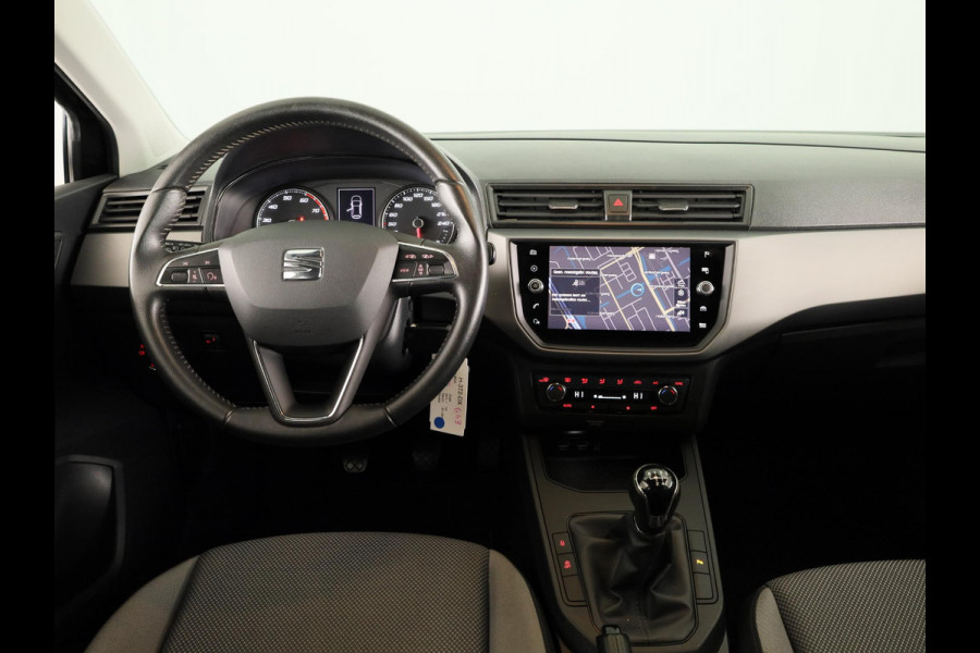 Seat Ibiza 1.0 TSI Style Business Intense 95 pk | Navigatie | Parkeersensoren | Achteruitrijcamera | Apple Carplay/Android Auto |