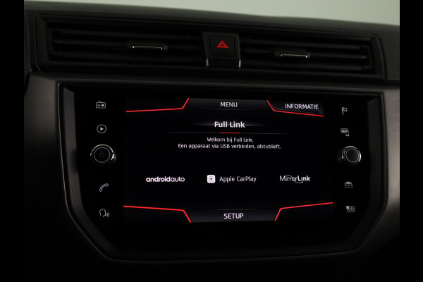 Seat Ibiza 1.0 TSI Style Business Intense 95 pk | Navigatie | Parkeersensoren | Achteruitrijcamera | Apple Carplay/Android Auto |