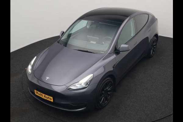 Tesla Model Y Long Range AWD 75 kWh 441pk SOH 92,3% | Full Self-Driving Capability | Panodak | Adaptive Cruise | Lederen Sportstoelen Memory & Verwarmd | Camera | Navigatie |