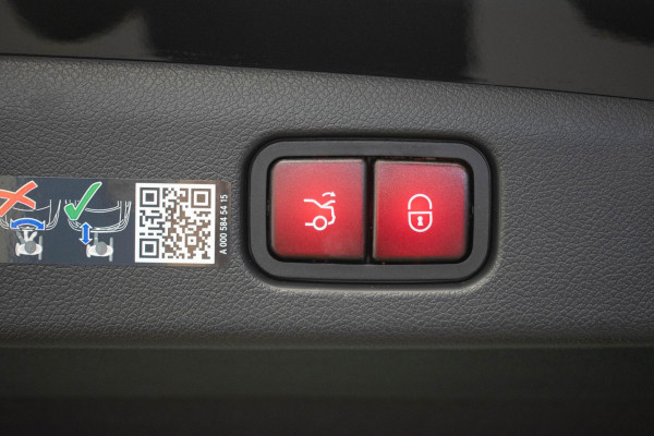 Mercedes-Benz E-Klasse E300 e 4MATIC AMG Line |Pano|Org.NL|HyperScreen|Burmester|Memory|VOLL|