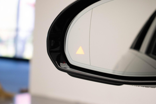 Mercedes-Benz E-Klasse E300 e 4MATIC AMG Line |Pano|Org.NL|HyperScreen|Burmester|Memory|VOLL|