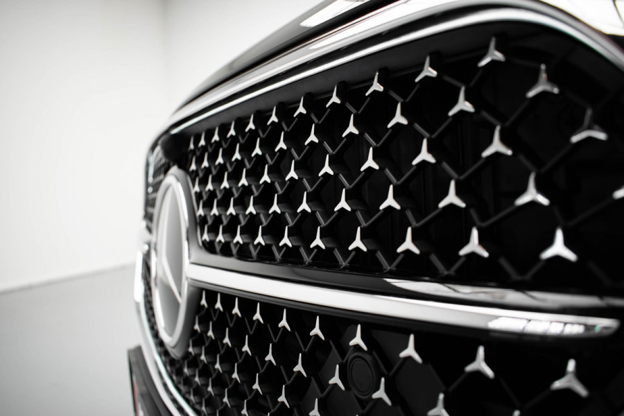 Mercedes-Benz E-Klasse E300 e 4MATIC AMG Line |Pano|Org.NL|HyperScreen|Burmester|Memory|VOLL|