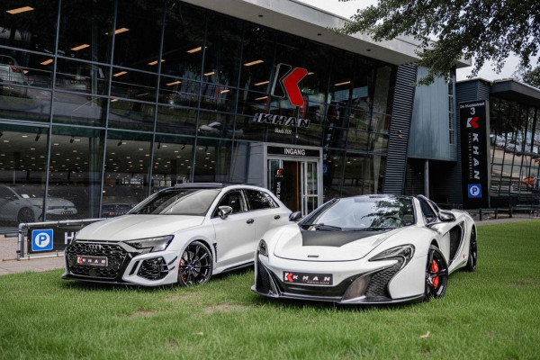 Mercedes-Benz E-Klasse E300 e 4MATIC AMG Line |Pano|Org.NL|HyperScreen|Burmester|Memory|VOLL|