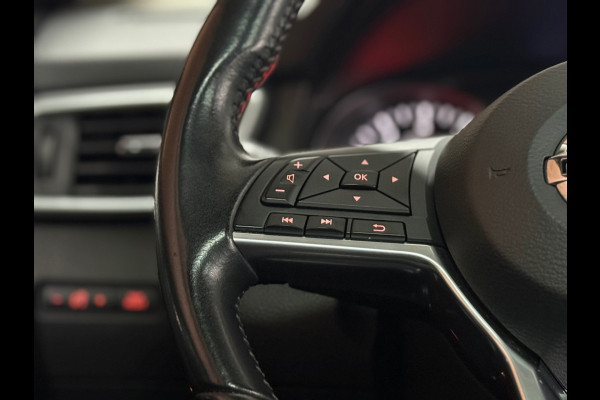 Nissan QASHQAI 1.6 N-Connecta 163 PK | FaceLift | LED | Panorama | Leder | Parkeerhulp | Camera | Navi | Clima |