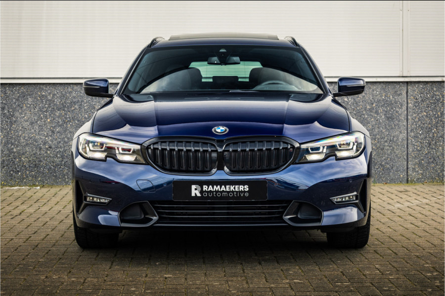 BMW 3 Serie Touring 320i Sportline Panorama / Camera / Individual / HiFi /
