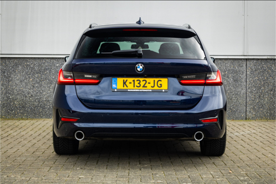 BMW 3 Serie Touring 320i Sportline Panorama / Camera / Individual / HiFi /