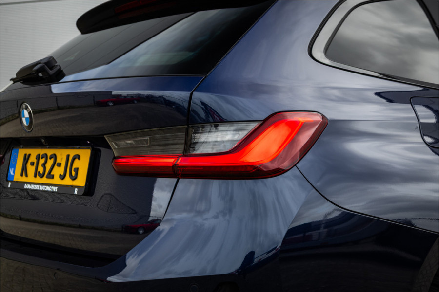 BMW 3 Serie Touring 320i Sportline Panorama / Camera / Individual / HiFi /