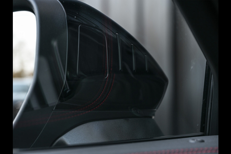 Audi A5 Avant 2.0 e-hybrid quattro S edition 368PK Competition | Nimbus grey | S-Seats | Panoramadak | B&O Sound | Head-Up | 360 Camera | Adaptvie Cruise | Trekhaak | Passagiers display |