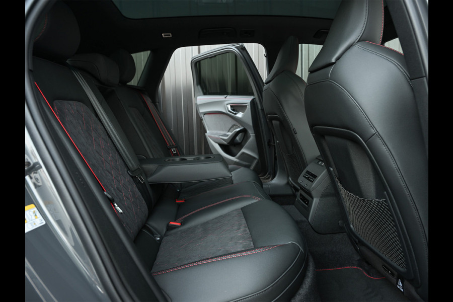 Audi A5 Avant 2.0 e-hybrid quattro S edition 368PK Competition | Nimbus grey | S-Seats | Panoramadak | B&O Sound | Head-Up | 360 Camera | Adaptvie Cruise | Trekhaak | Passagiers display |