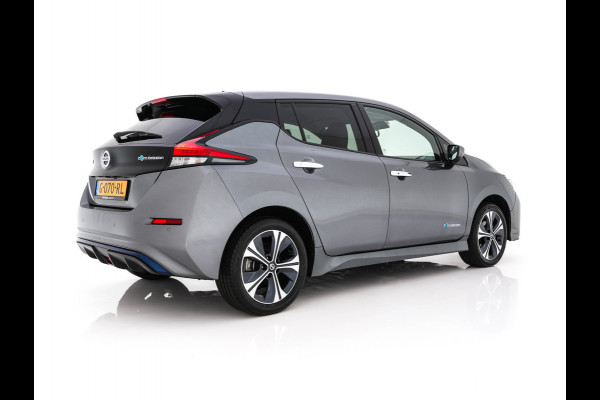Nissan Leaf 3.Zero Limited Edition 62 kWh {SOH-93%} (INCL-BTW) Aut. *HEATPUMP | LEATHER | FULL-LED | DIGI-COCKPIT | TOPVIEW | BOSE-AUDIO | KEYLESS | DAB+ | BLINDSPOT | ECC | ADAPTIVE-CRUISE | PDC | HEATED-COMFORTSEATS | PRIVACYGLASS | 17"ALU*