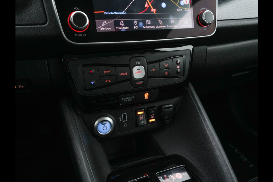 Nissan Leaf 3.Zero Limited Edition 62 kWh {SOH-93%} (INCL-BTW) Aut. *HEATPUMP | LEATHER | FULL-LED | DIGI-COCKPIT | TOPVIEW | BOSE-AUDIO | KEYLESS | DAB+ | BLINDSPOT | ECC | ADAPTIVE-CRUISE | PDC | HEATED-COMFORTSEATS | PRIVACYGLASS | 17"ALU*