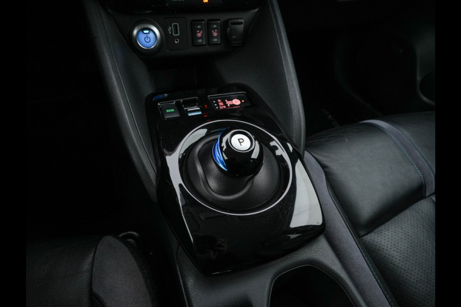 Nissan Leaf 3.Zero Limited Edition 62 kWh {SOH-93%} (INCL-BTW) Aut. *HEATPUMP | LEATHER | FULL-LED | DIGI-COCKPIT | TOPVIEW | BOSE-AUDIO | KEYLESS | DAB+ | BLINDSPOT | ECC | ADAPTIVE-CRUISE | PDC | HEATED-COMFORTSEATS | PRIVACYGLASS | 17"ALU*