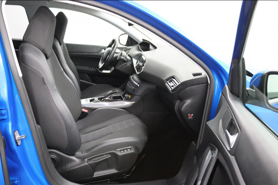 Peugeot 308 SW 1.2*MASSAGE*130PK*AUTOM.*ECC*CRUISE*CAMERA*CARPLAY
