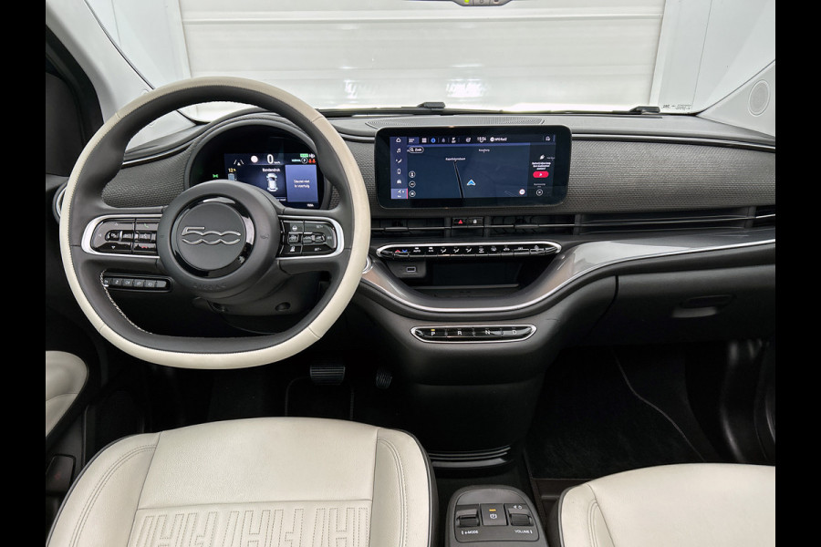 Fiat 500E CABRIO La Prima 119PK / 42 kWh / SOH 88% / Leder / Adap-Cruise / Pdc+Camera / Navigatie / Airco-ecc. / Apple Carplay Android / Apk 11-2026