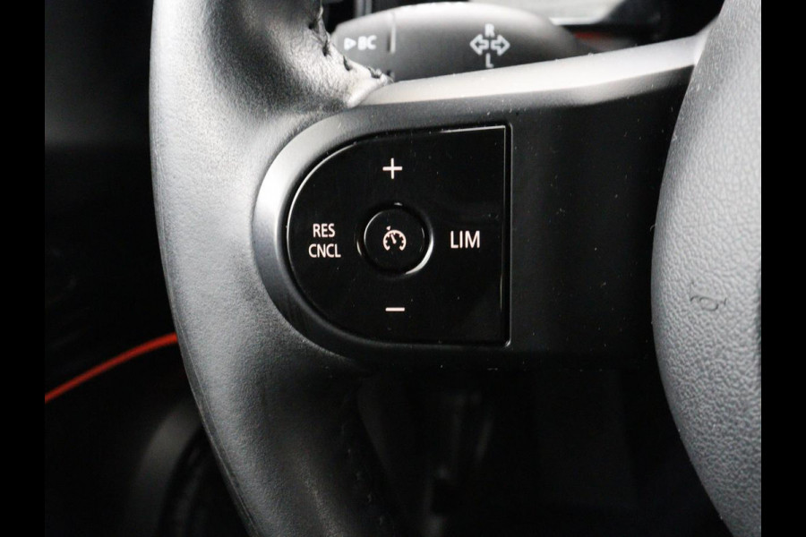 MINI Cooper 1.5 Business Edition | Harman/Kardon | Carplay | Verwarmde voorruit | Navigatie | Full LED | Half leder | Parkeerhulp | Climate control | Cruise control | Bluetooth | British Racing Green