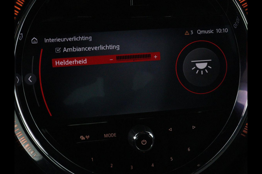 MINI Cooper 1.5 Business Edition | Harman/Kardon | Carplay | Verwarmde voorruit | Navigatie | Full LED | Half leder | Parkeerhulp | Climate control | Cruise control | Bluetooth | British Racing Green