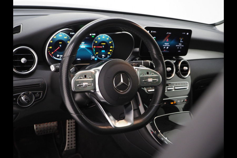 Mercedes-Benz GLC 300e 4MATIC AMG | Panoramadak | 360 | Leder | Virtual | Stoelverwarming | Dodehoek | LED