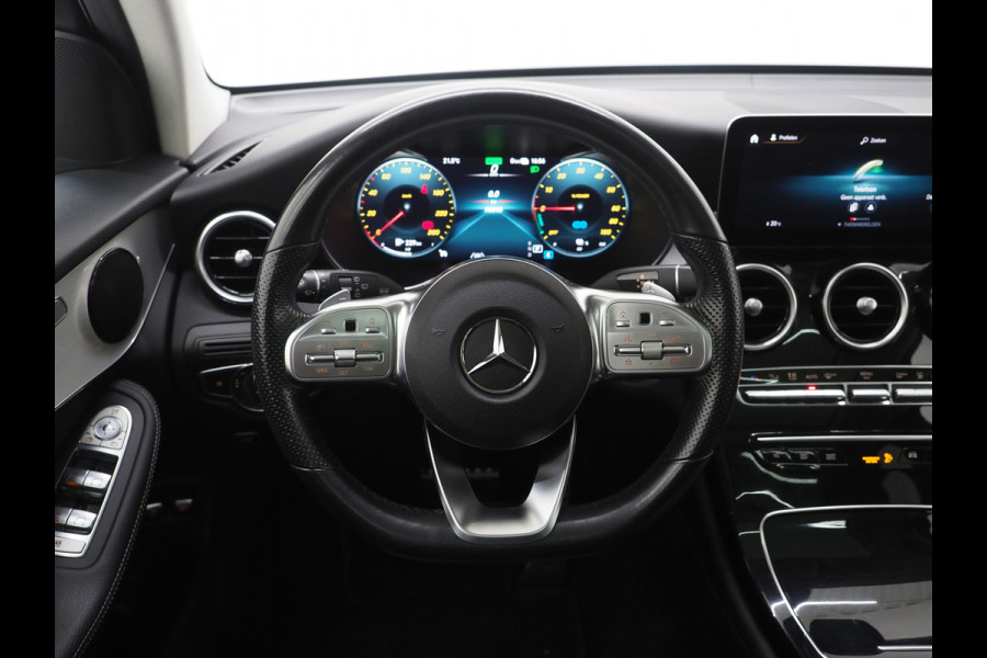 Mercedes-Benz GLC 300e 4MATIC AMG | Panoramadak | 360 | Leder | Virtual | Stoelverwarming | Dodehoek | LED