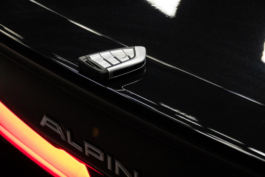 Alpina B5 Allrad *Bowers & Wilkins / Stoelventilatie + Massage / Schuif-en Kanteldak / Entertainment (TV) achterin / Laserverlichting / Surround-View*