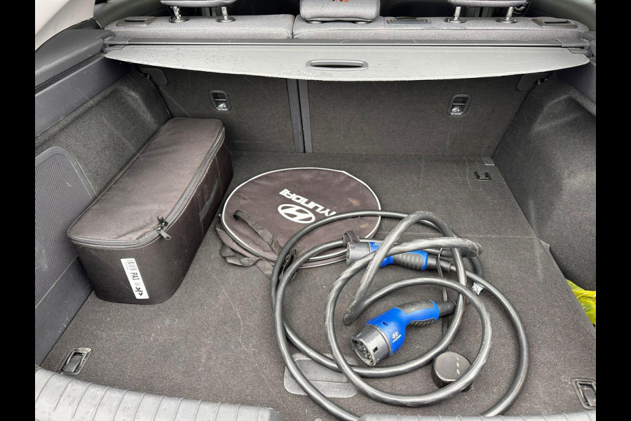 Hyundai IONIQ Comfort EV 38 kWh | SOH: 93,7% | 311km WLTP | Adaptive CC | Full LED | Navi |