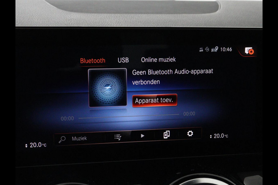 Mercedes-Benz GLA 250e AMG Night | Adaptive cruise | Stoelverwarming | Camera | Half leder | Park Assist | Leder/Alcantara | Widescreen | Sfeerverlichting | Climate control | PHEV | Plug In