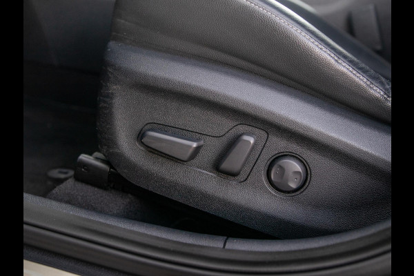 Kia Niro 1.6 GDi Hybrid ExecutiveLine l lederen bekleding l stoelverwarming en ventilatie l El. Verstelbare stoel met memory functie l