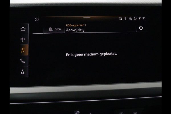 Audi Q4 e-tron 35 Launch edition Advanced 55 kWh | Warmtepomp | Stoelverwarming | Matrix LED | Carplay | Virtual Cockpit | Parkeerhulp | 19'' | Sportstoelen | Navigatie | Cruise control