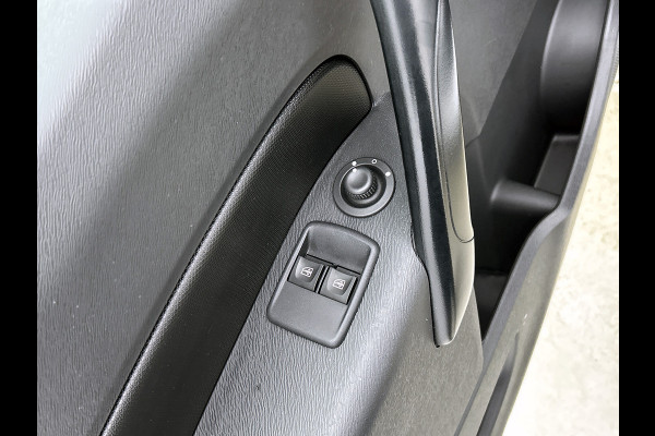 Renault Kangoo 1.5 DCi Euro6 81PK Comfort / Schuifdeur+Raam / Trekhaak / Airco / Pdc./ Navigatie / Radio multimedia / Apk 01-2027
