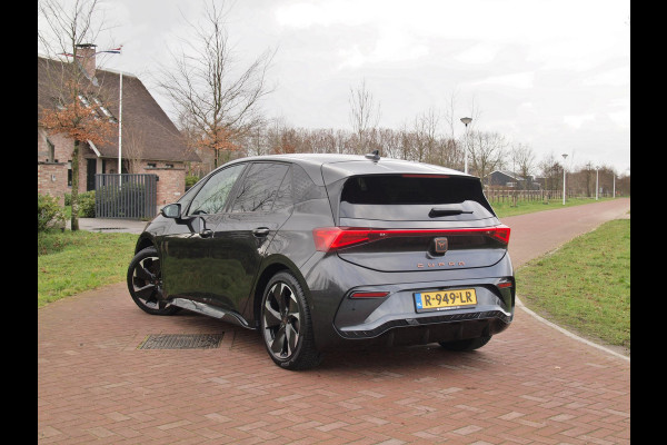 CUPRA Born Adrenaline 62 kWh 230pk | Camera | Sfeerverlichting  | Apple Carplay | Cruise Control |