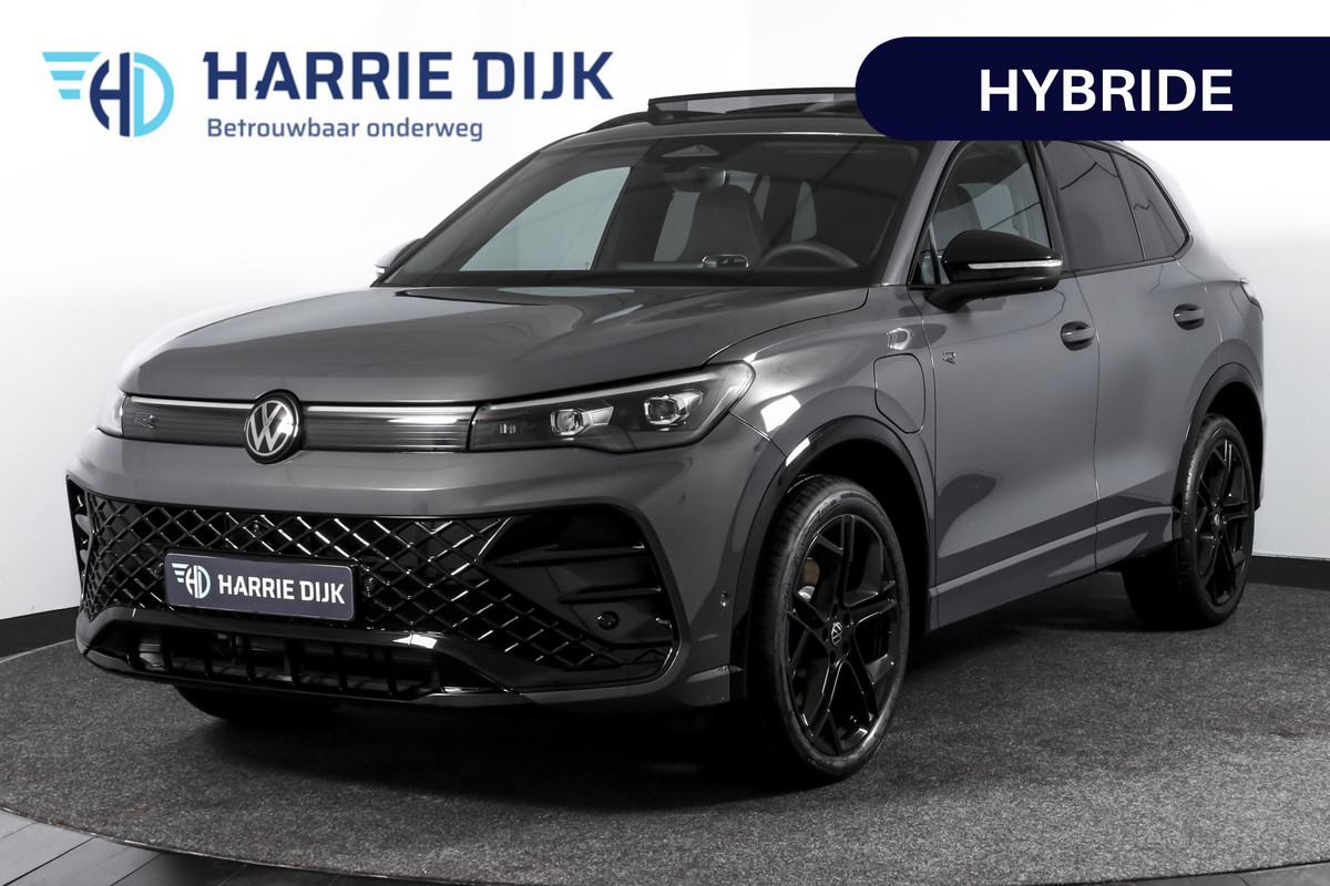 Volkswagen Tiguan 1.5 eHybrid 272 PK R-Line | Black Style | Assistance Plus | Elek. Trekhaak | S/K-panodak | Adapt. Cruise | Stoel-+stuurverw. | NAV+App. Connect | 360 Camera | LM 20" | 3547