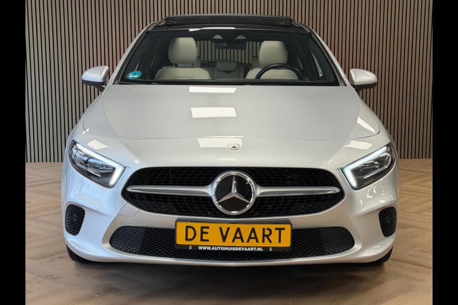 Mercedes-Benz A-Klasse 250e PLUG-IN Business Luxury AUT. PANORAMADAK CAMERA CRUISE SFEERVERLICHTING KEYLESS-GO STOELVERWARMING